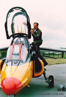 Le Colonel ‘’Steve ‘Nuyts procède au briefing usuel.