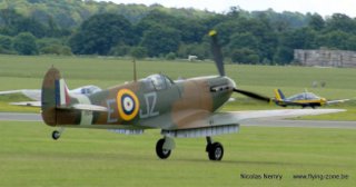 duxford flying legends