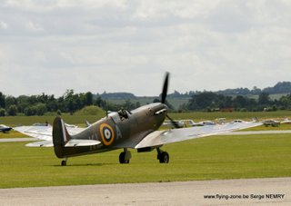 duxford flying legends